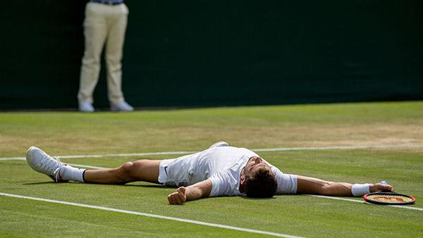 Grigor Dimitrov Plays Dudi Sela in the 3rd Round at Wimbledon